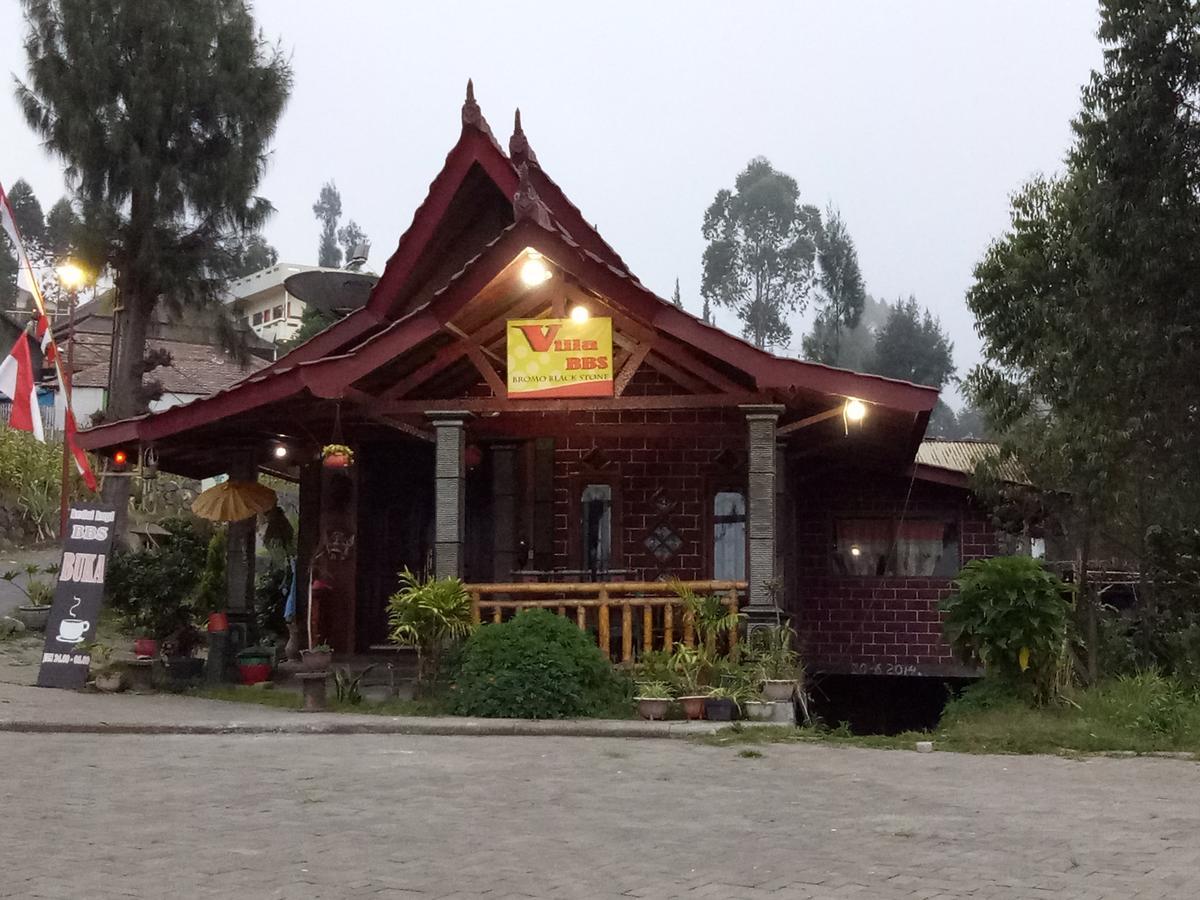 Yoschi'S Hotel Bromo Exterior photo